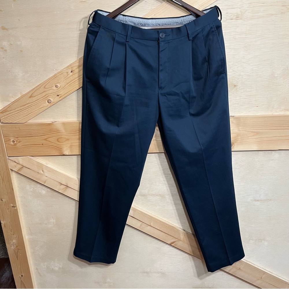 Haggar Men's Classic Navy Dress Pants